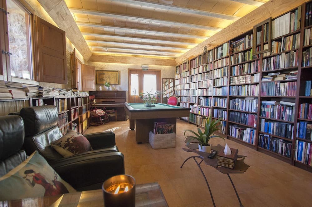 Photo of Bedroom in Castellfollit del Boix