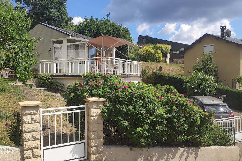 Photo of Outdoor in Nages
