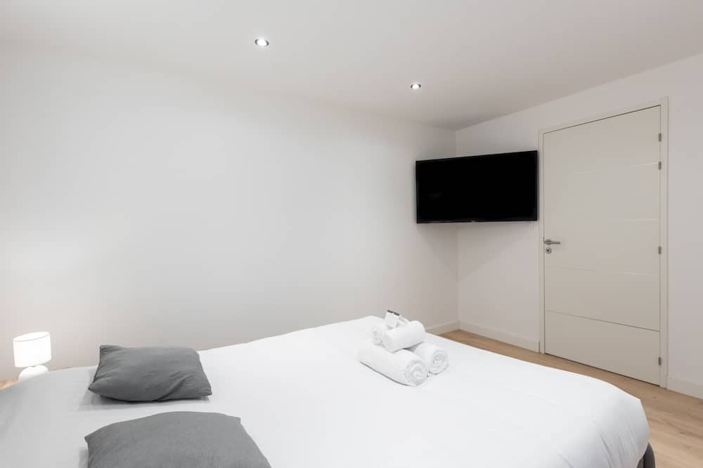 Photo of Bedroom in Charmettes - Bellecombe