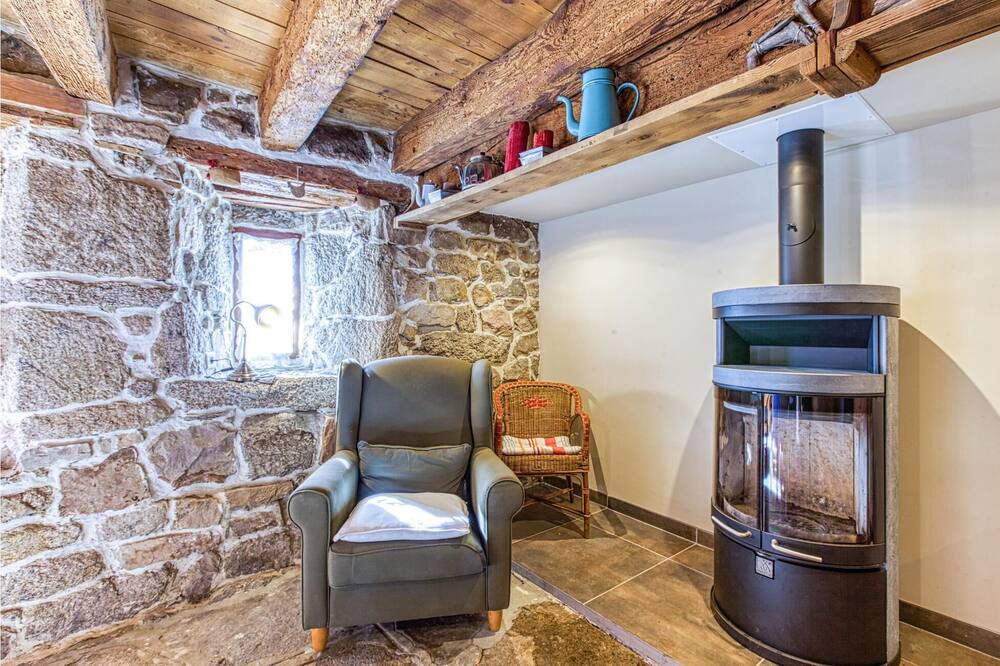 Photo of Bedroom in Peyre-en-Aubrac