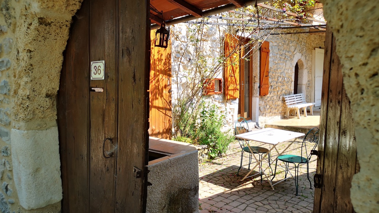 Photo of Outdoor in Ombleze