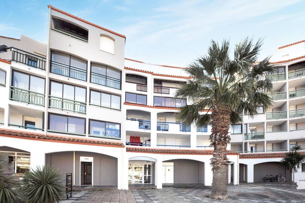 Photo of Outdoor in Le Port