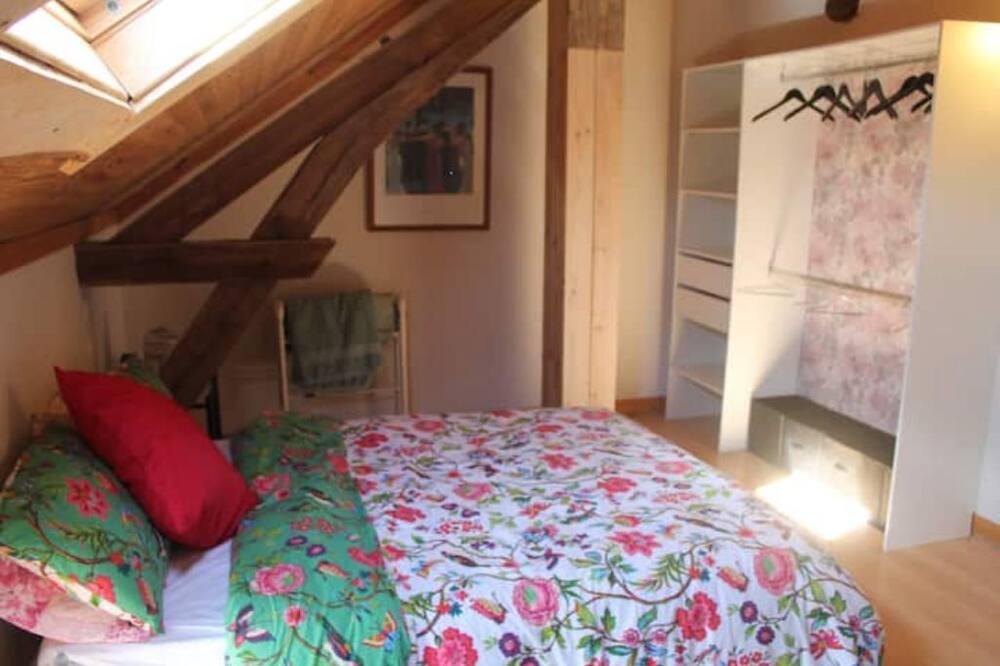 Photo of Bedroom in Domeyrot