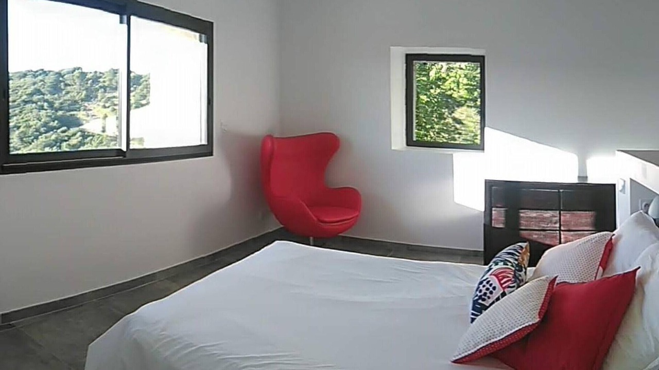 Photo of Bedroom in Sampzon