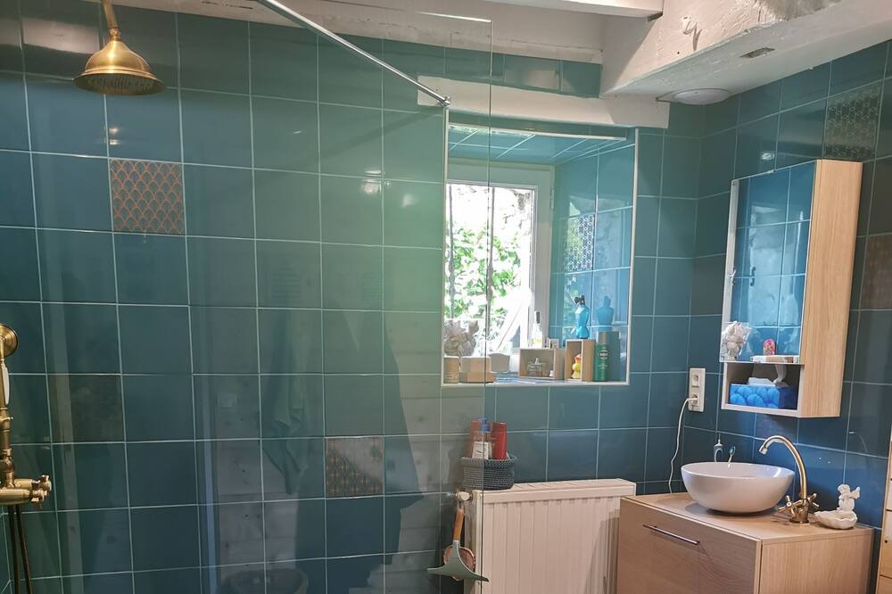 Photo of Bathroom in Port-de-Lanne