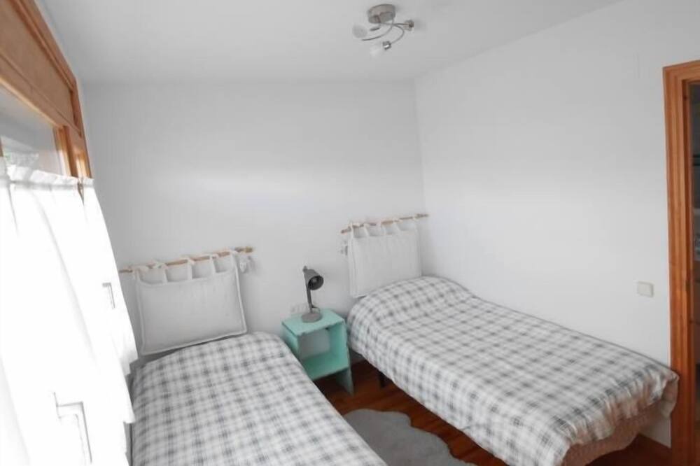 Photo of Bedroom in Alp