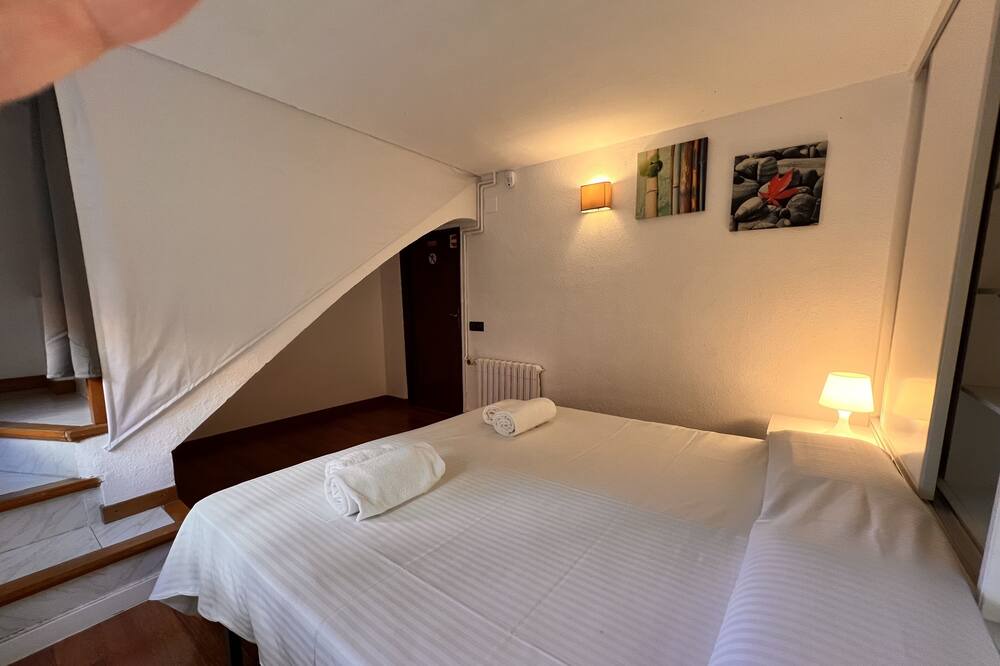 Photo of Bedroom in Castelldefels