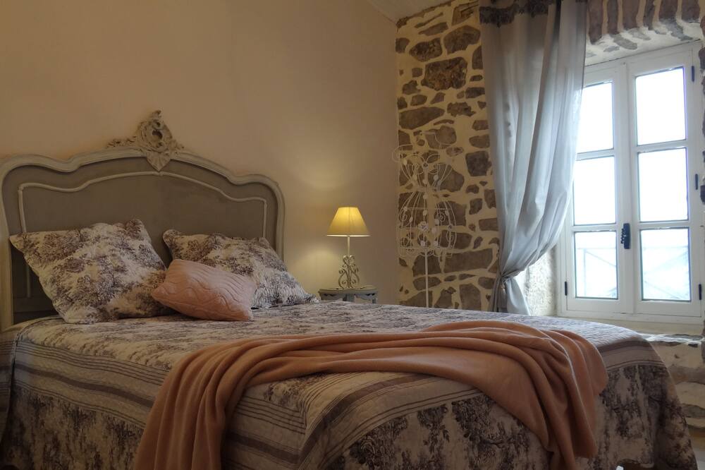 Photo of Bedroom in Labeaume