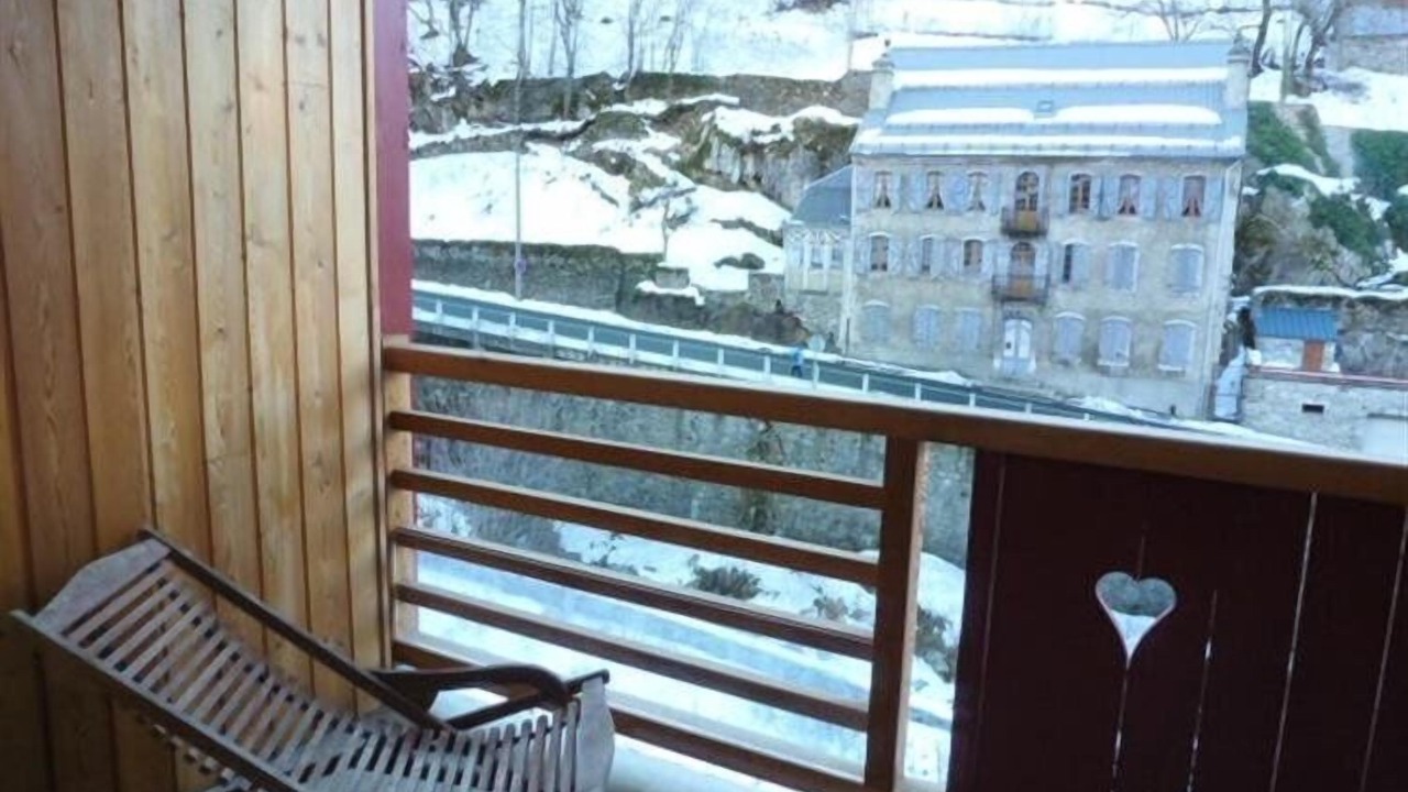Photo of Outdoor in Sers