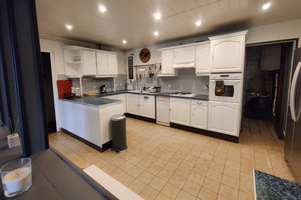 Photo of Kitchen in Begadan