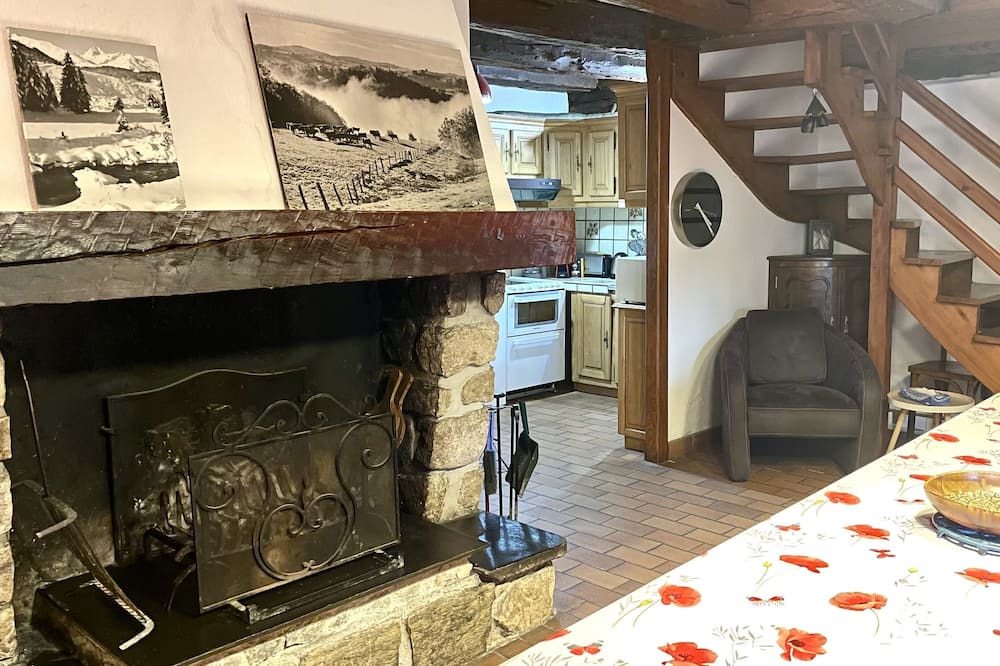 Photo of Kitchen in Campan