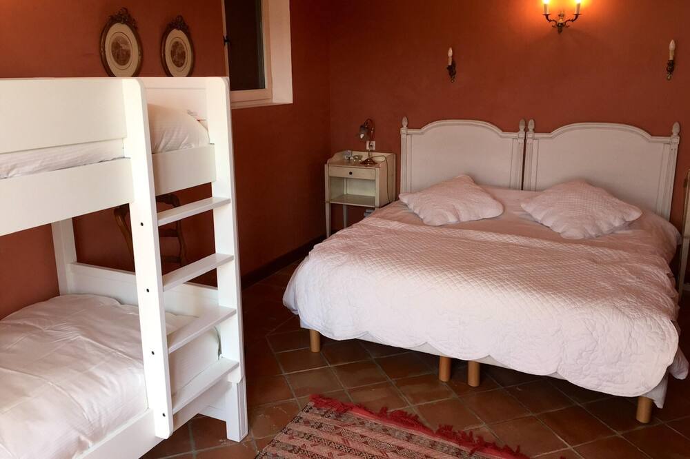 Photo of Others in Saint-Saturnin-les-Apt