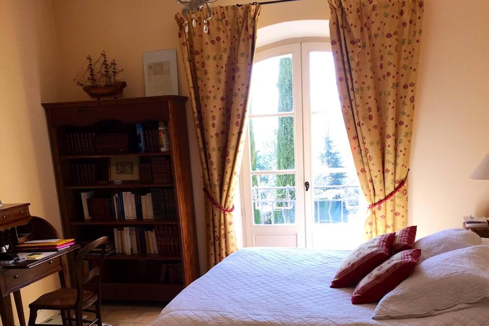 Photo of Others in Saint-Saturnin-les-Apt
