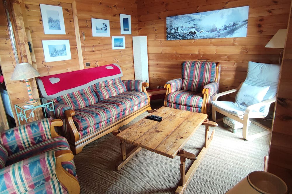 Photo of Others in Montgellafrey