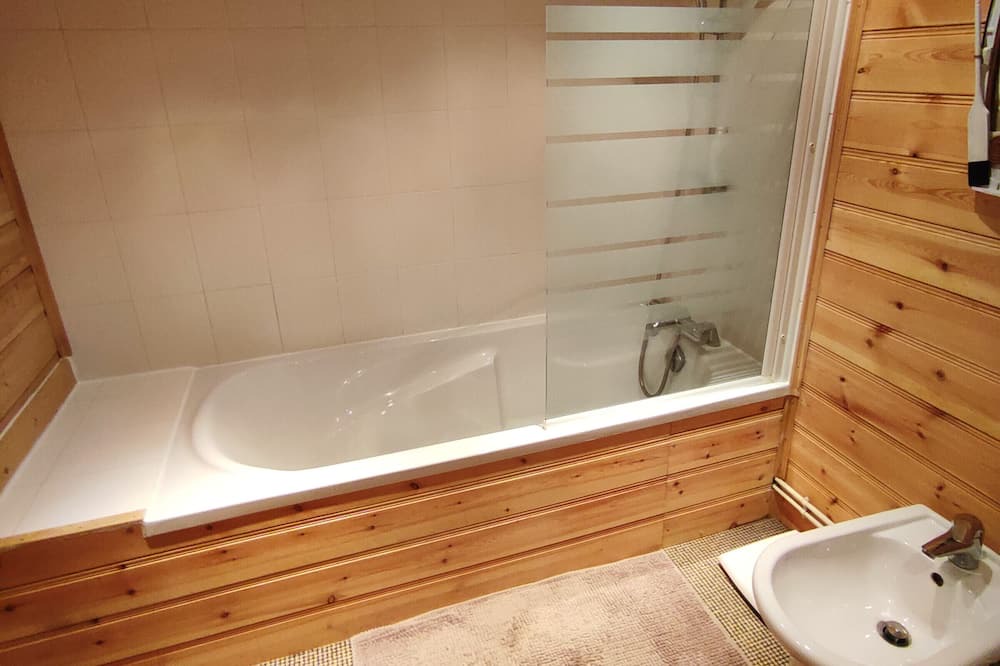 Photo of Bathroom in Montgellafrey