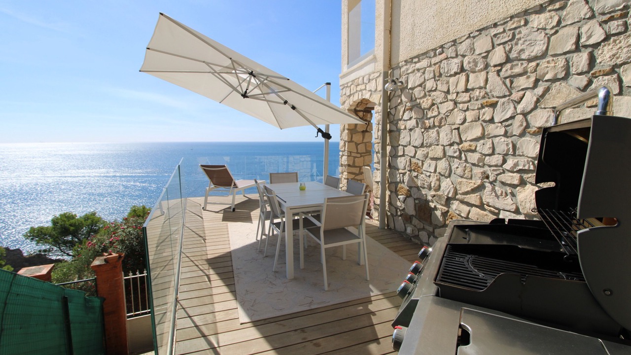 Photo of Outdoor in Ensues-la-Redonne