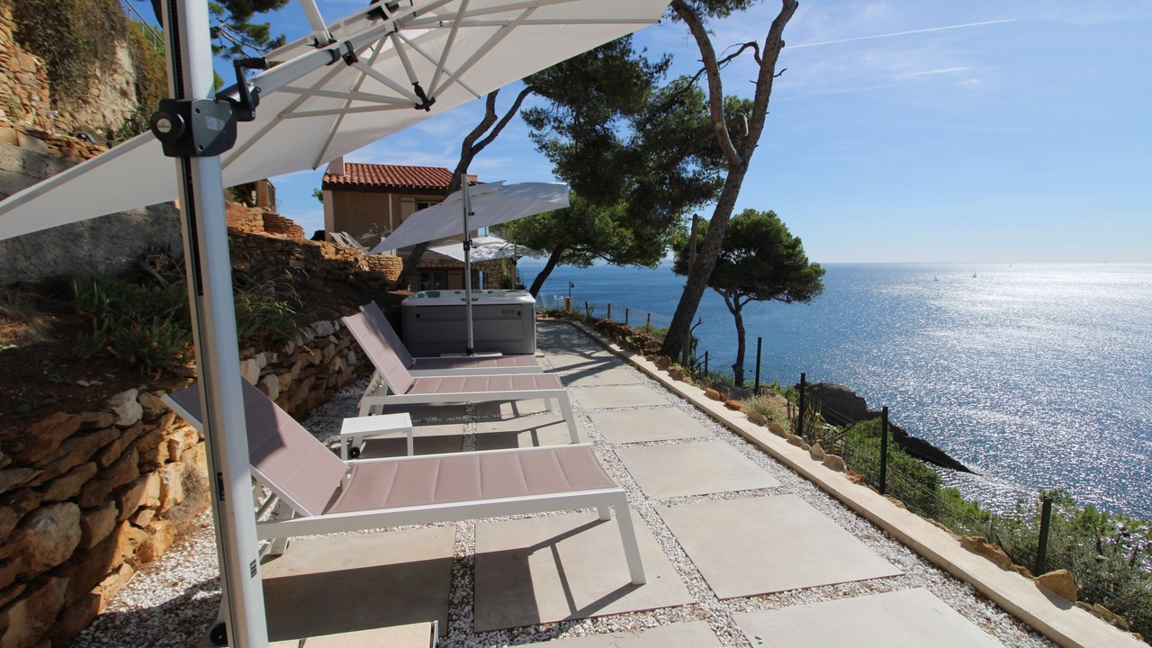 Photo of Outdoor in Ensues-la-Redonne