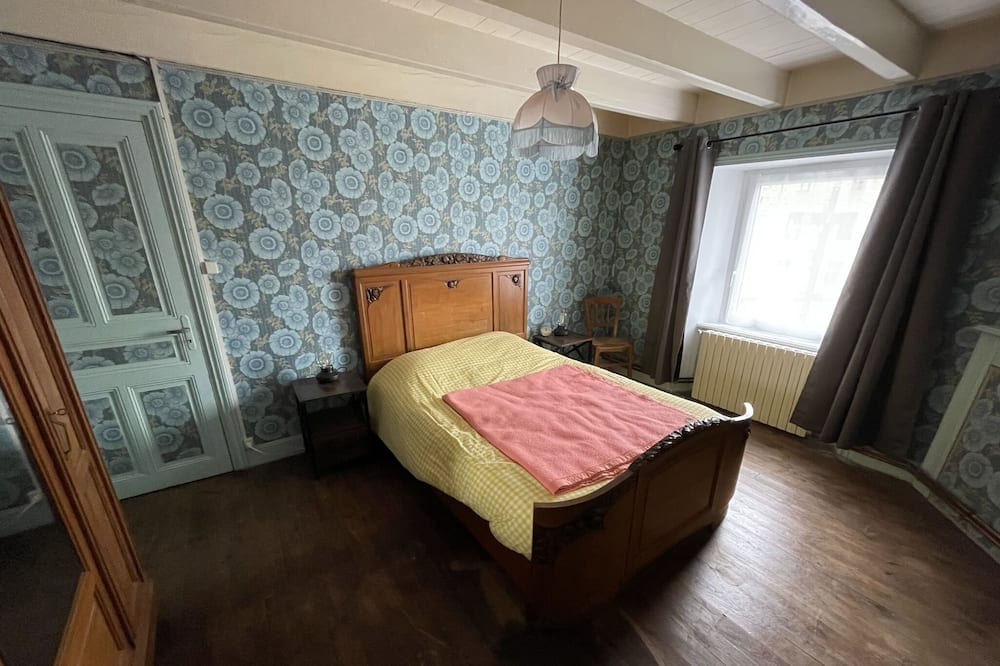 Photo of Bedroom in Cistrieres