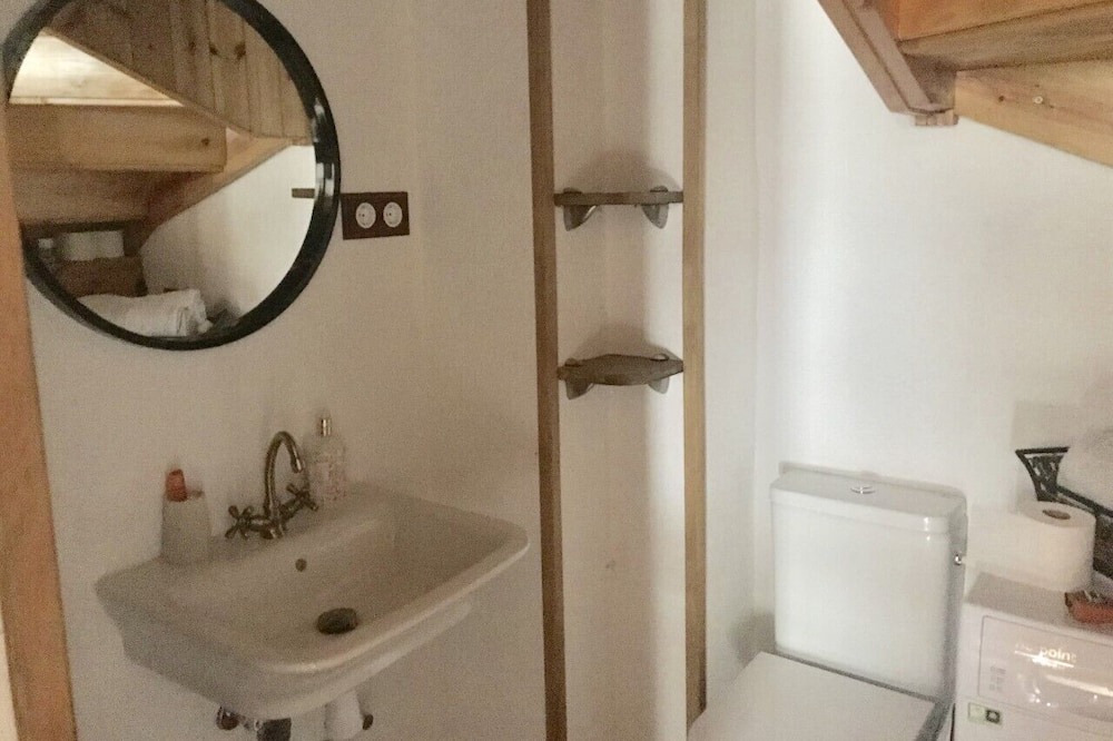 Photo of Bathroom in Planoles