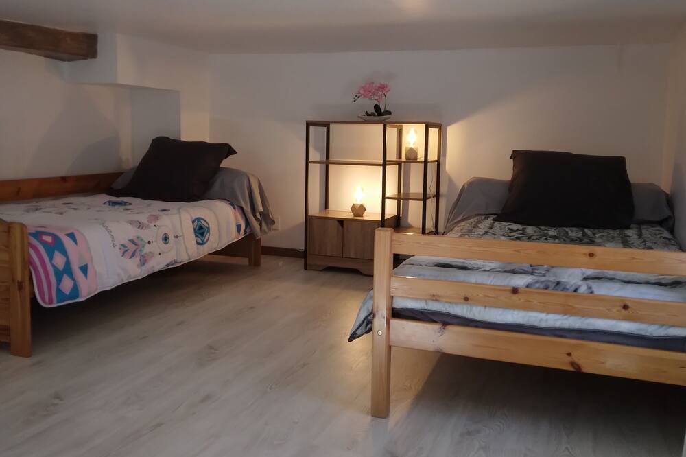 Photo of Bedroom in Montvernier
