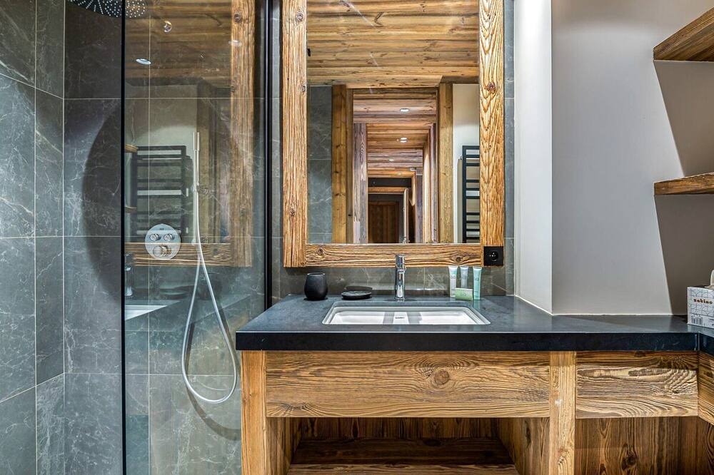 Photo of Bathroom in Val-d'Isere
