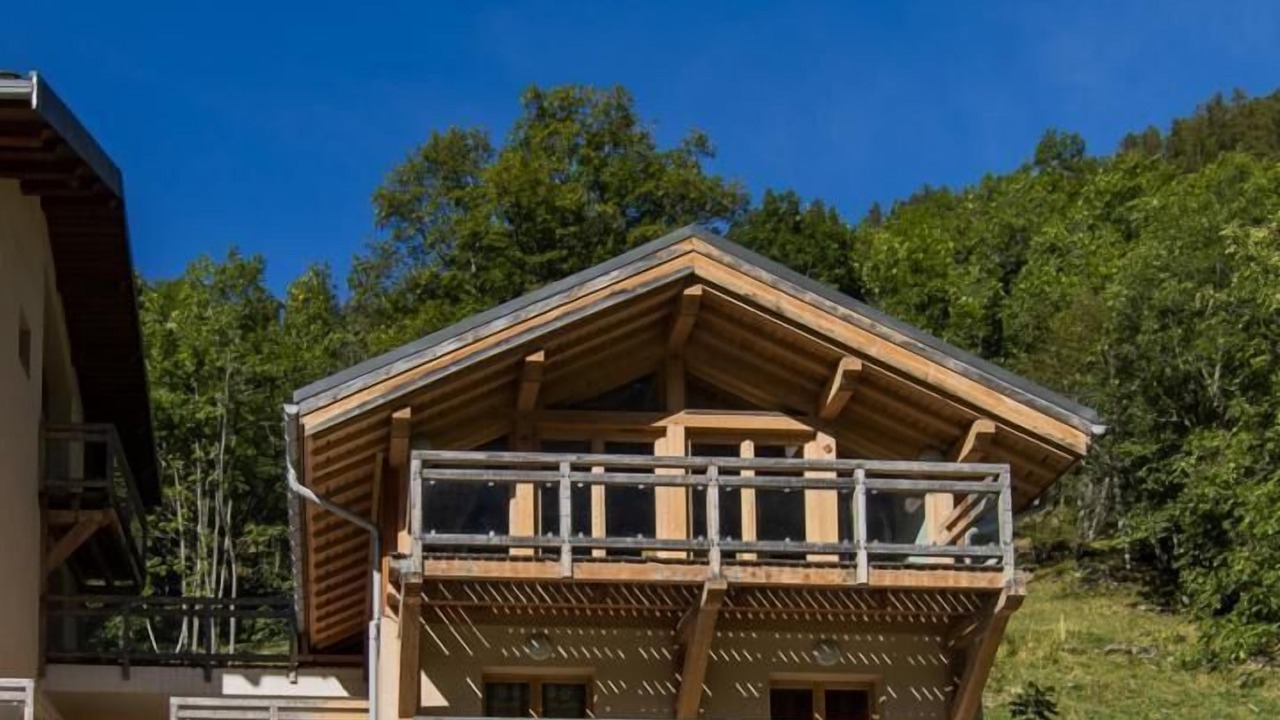 Photo of Outdoor in Nancroit