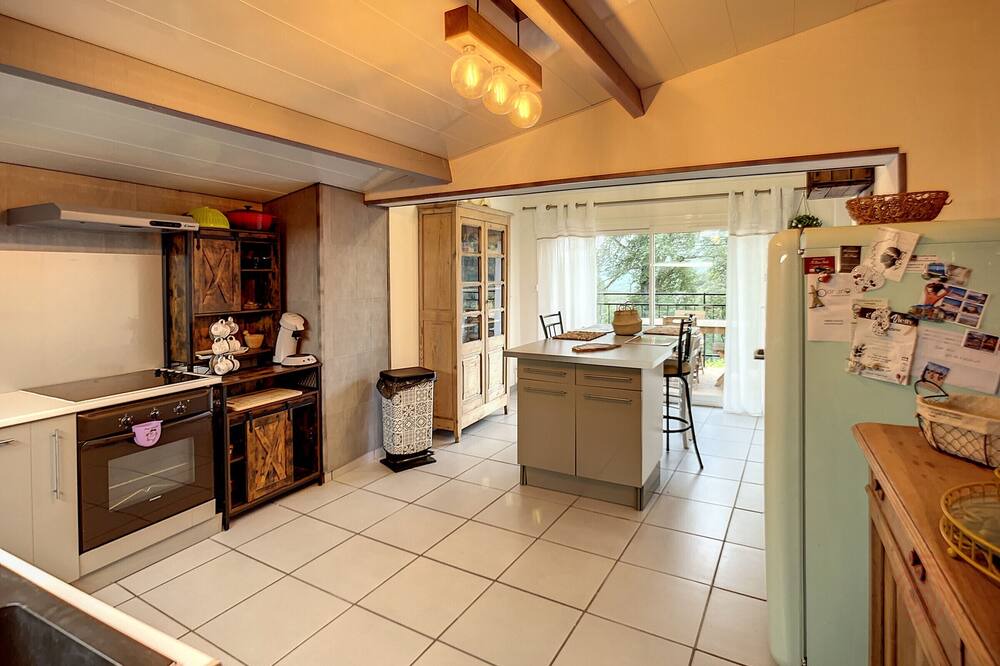 Photo of Kitchen in Taussac-la-Billiere