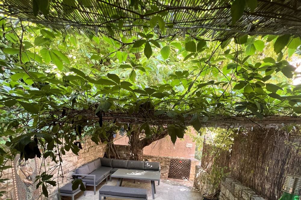 Photo of Outdoor in Le Barroux
