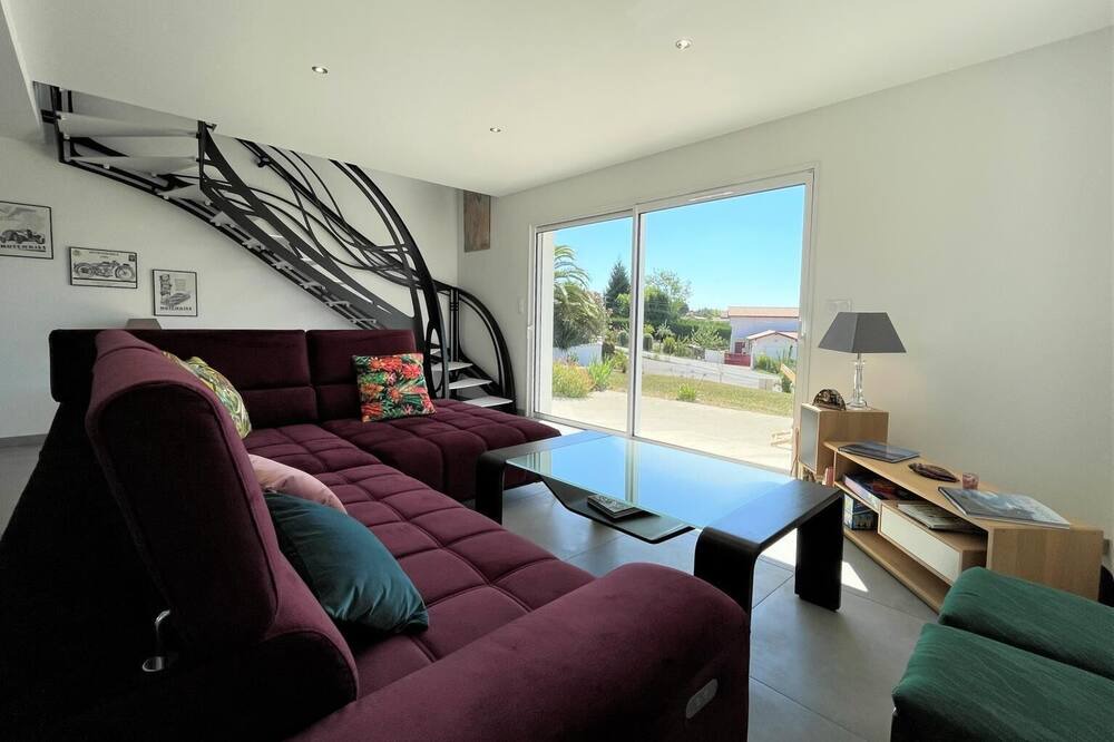Photo of Livingroom in Bardos