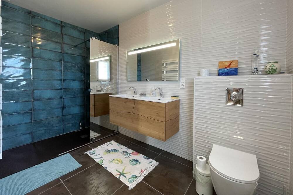 Photo of Bathroom in Bardos