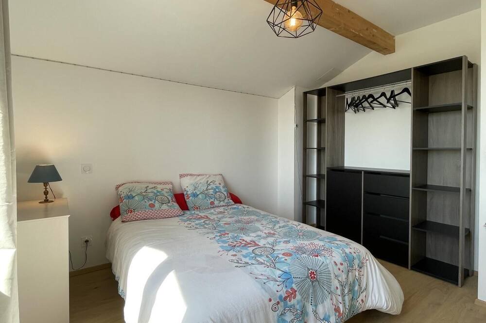 Photo of Bedroom in Bardos