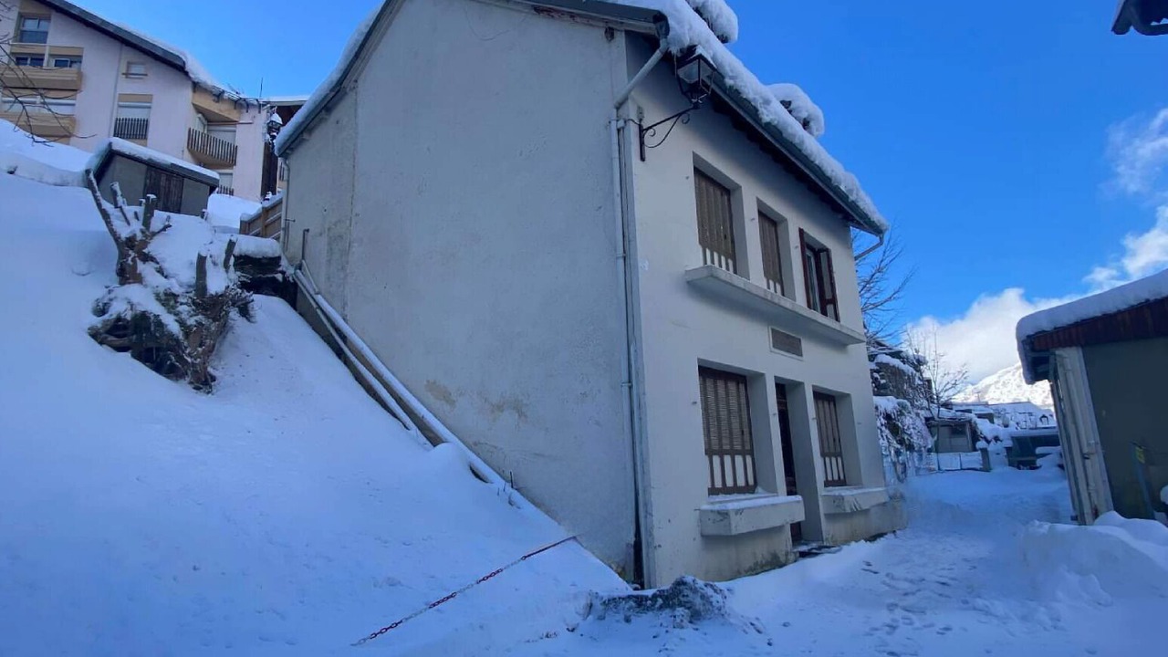 Photo of Outdoor in Sers