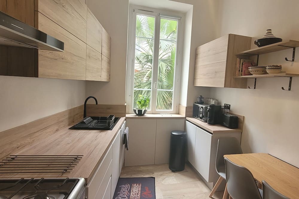 Photo of Kitchen in Vernier