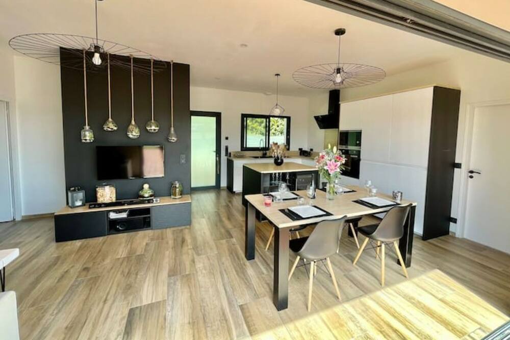 Photo of Kitchen in Saubrigues
