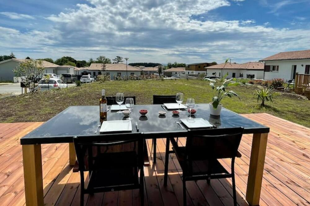 Photo of Outdoor in Saubrigues