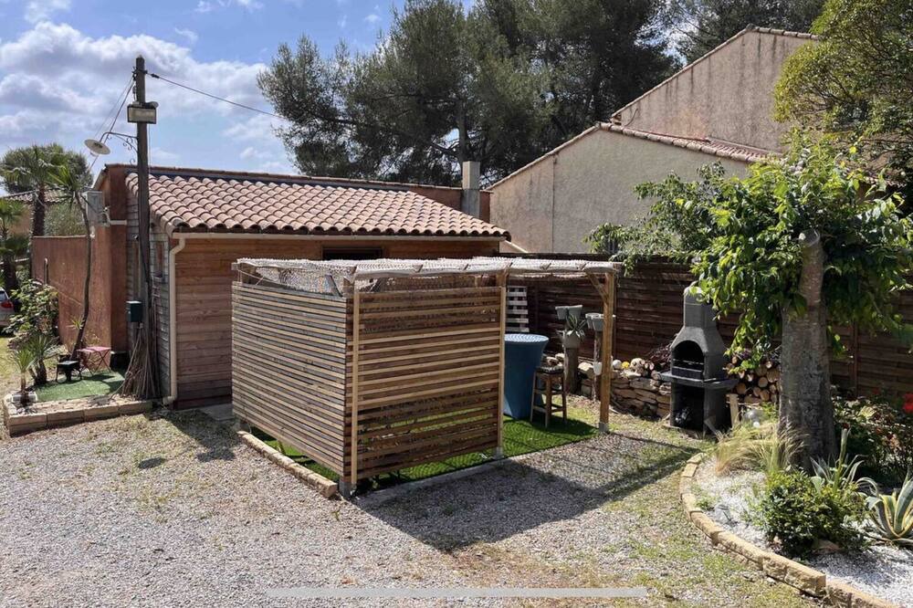 Photo of Outdoor in Villetelle