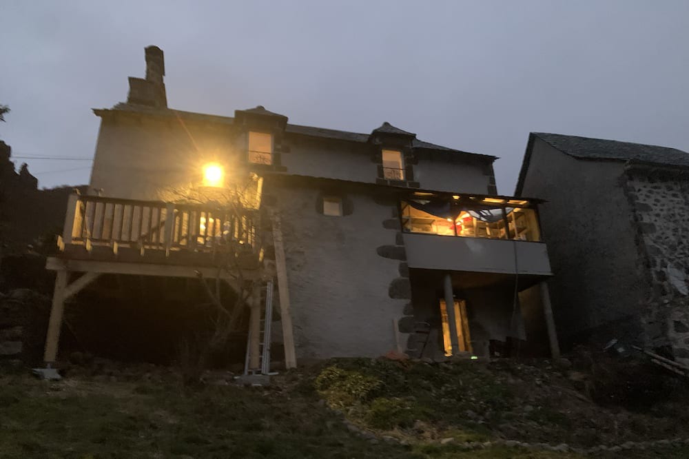 Photo of Outdoor in Saint-Projet-de-Salers