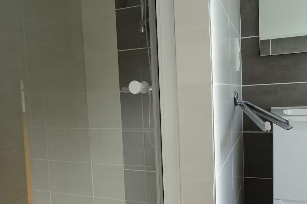 Photo of Bathroom in Saint-Rome-de-Tarn