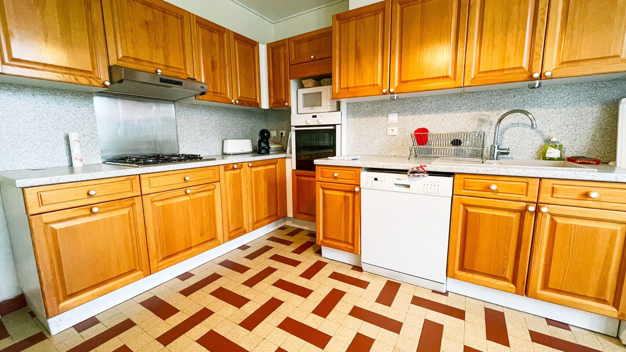 Photo of Kitchen in Quartier Exposition-Bajatiere