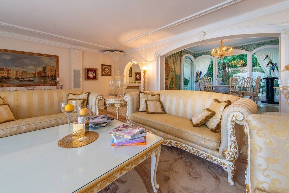 Photo of Livingroom in Cap d'Ail