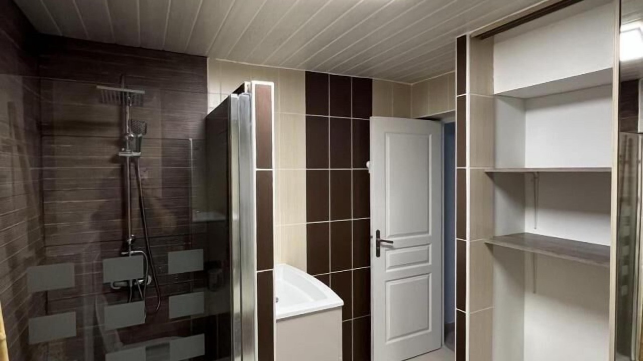 Photo of Bathroom in Saint-Martin-de-Seignanx