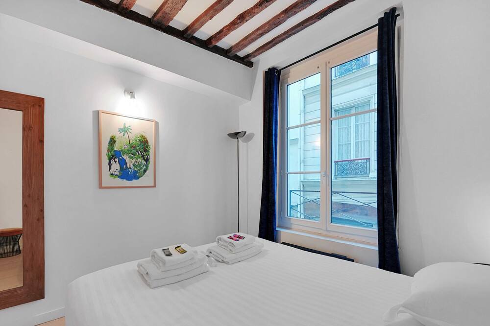 Photo of Bedroom in Quartier du Mail