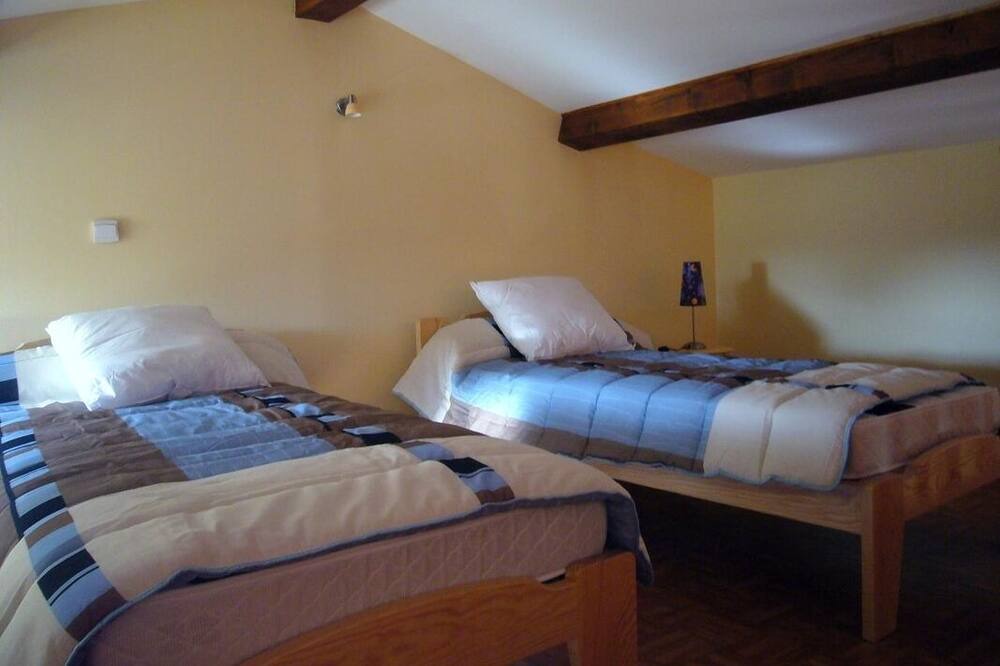 Photo of Bedroom in Civrac-en-Medoc
