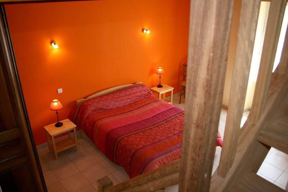 Photo of Bedroom in Civrac-en-Medoc