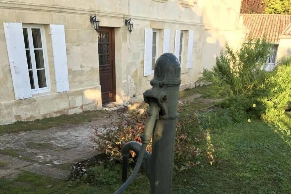 Photo of Outdoor in Bourg-sur-Gironde