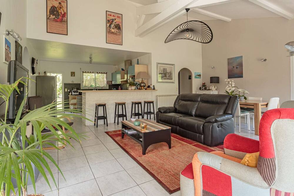 Photo of Livingroom in Lahonce