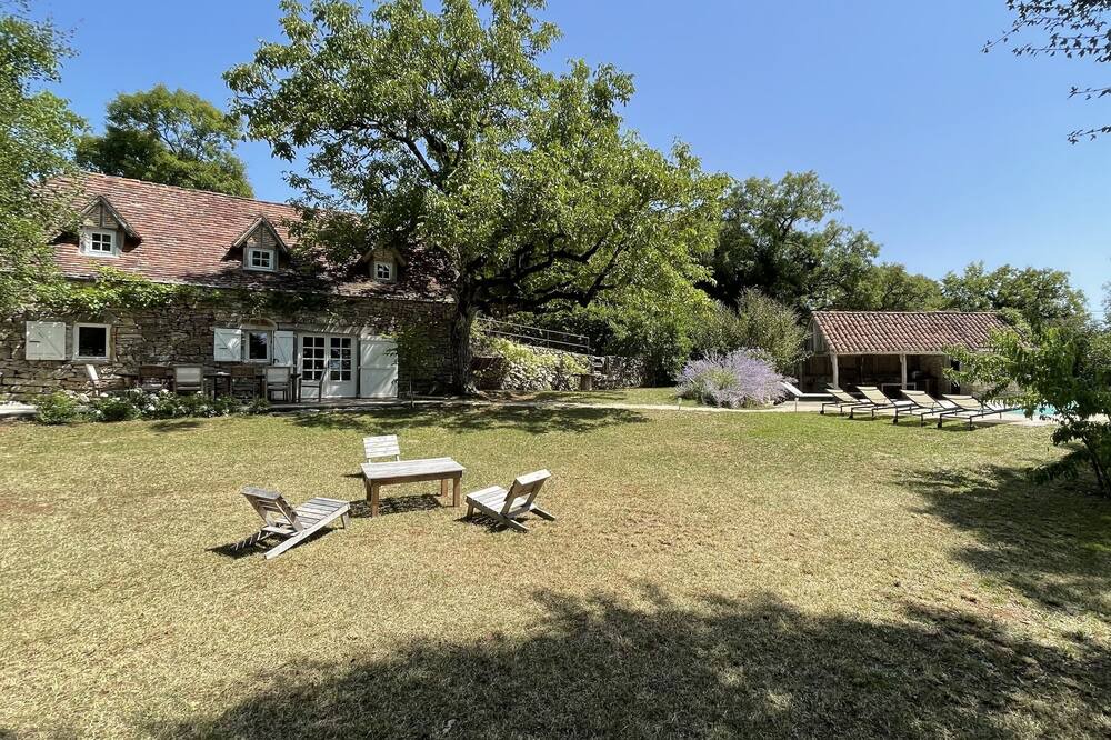 Photo of Outdoor in Brengues