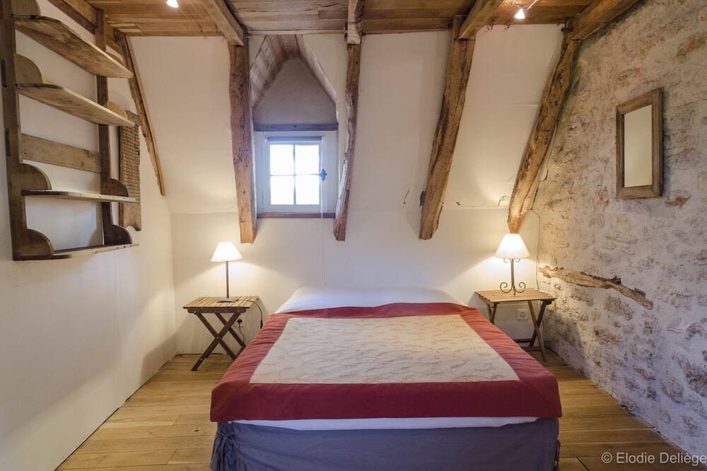 Photo of Bedroom in Brengues