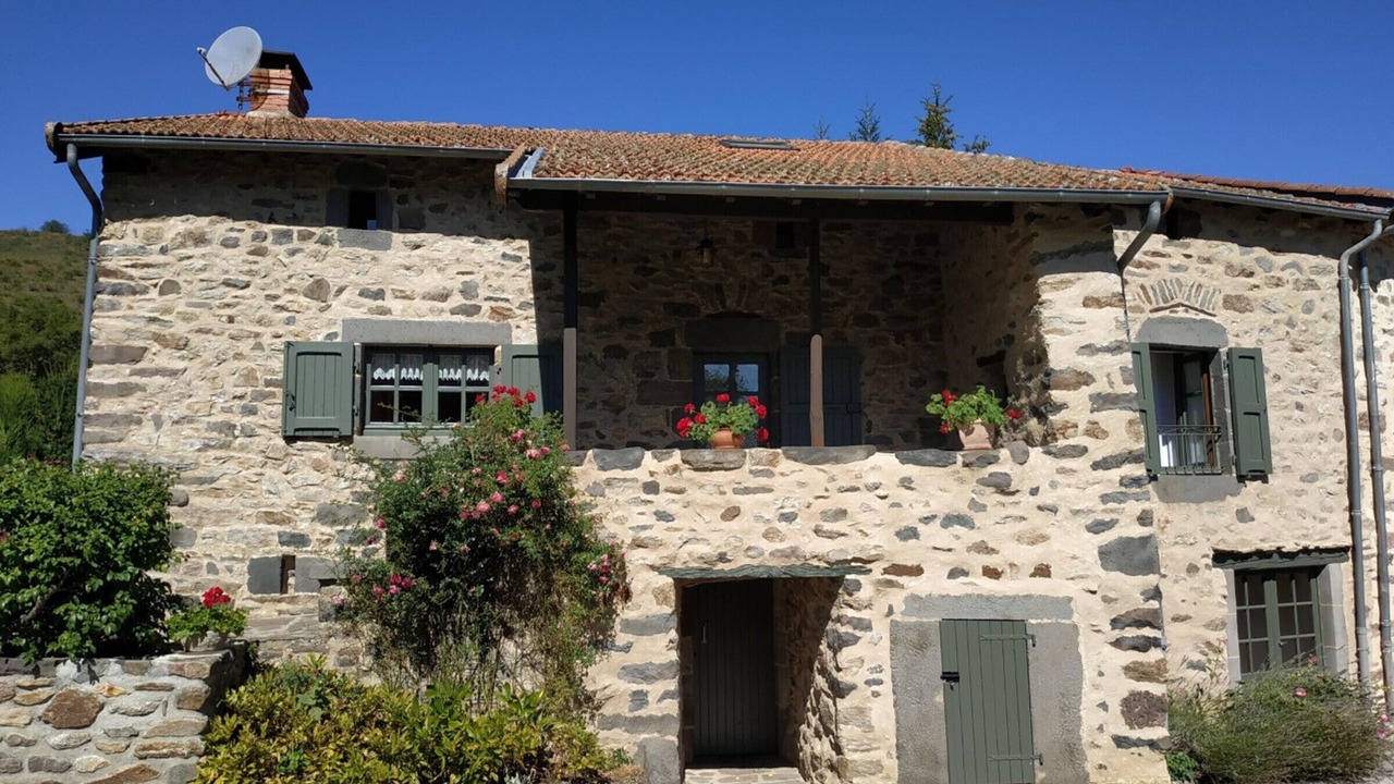 Photo of Outdoor in Saint-Poncy