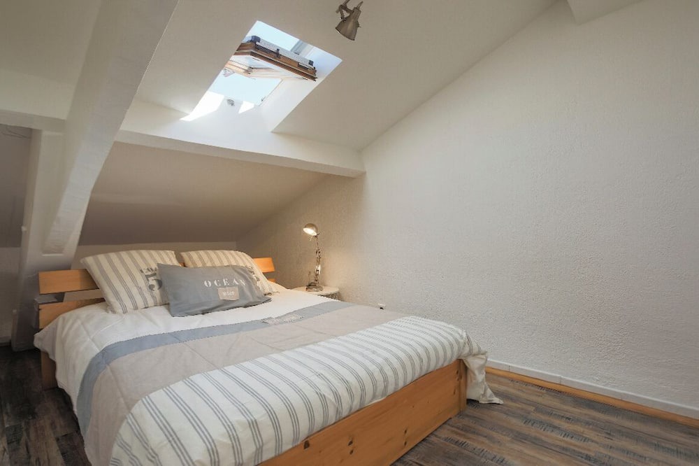 Photo of Bedroom in Liberation